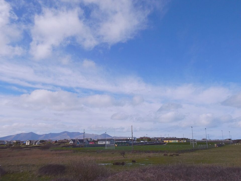 拉斯维加斯及全球多站开打！2026-27 UFC终极格斗冠军赛中国区正规直播渠道与多语言解说与弹幕礼仪一览